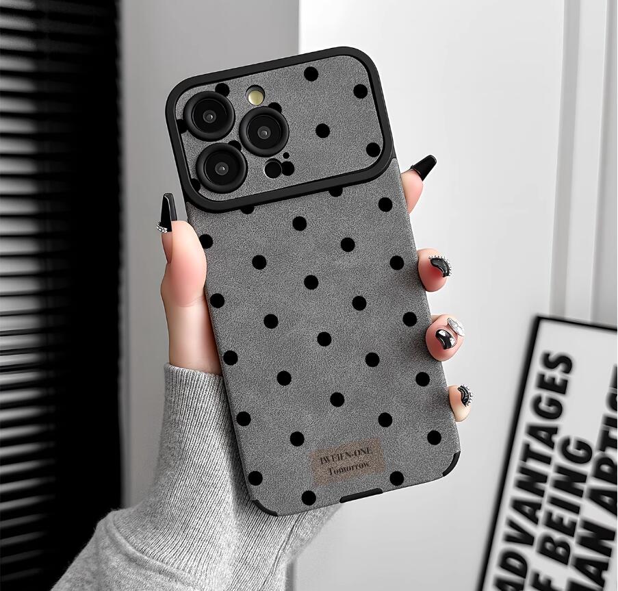 sheepskin-polka-gray-painting-iphone-case-creative_5