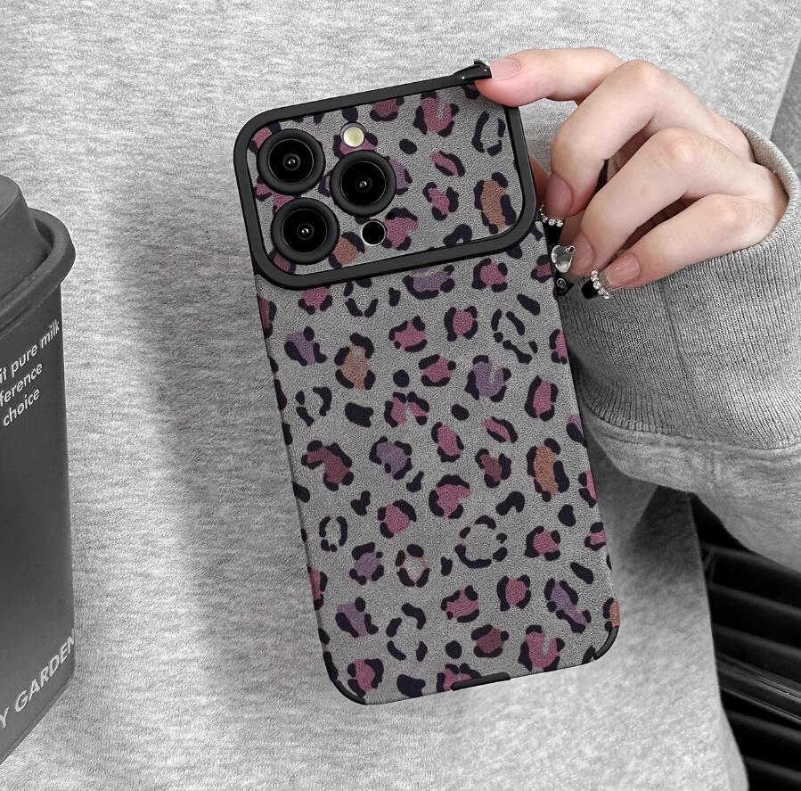 sheepskin-prosperous-courager-lepoard-painting-iphone-case-trendy_3