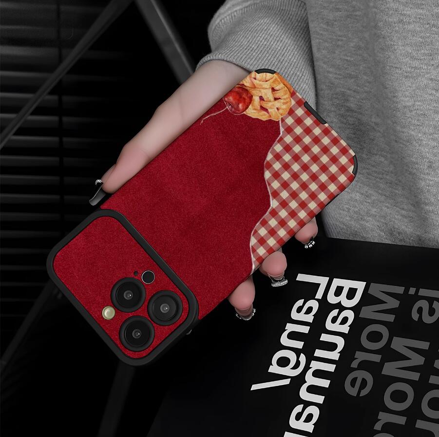 sheepskin-red-grid-patchwork-painting-iphone-case-creative_4