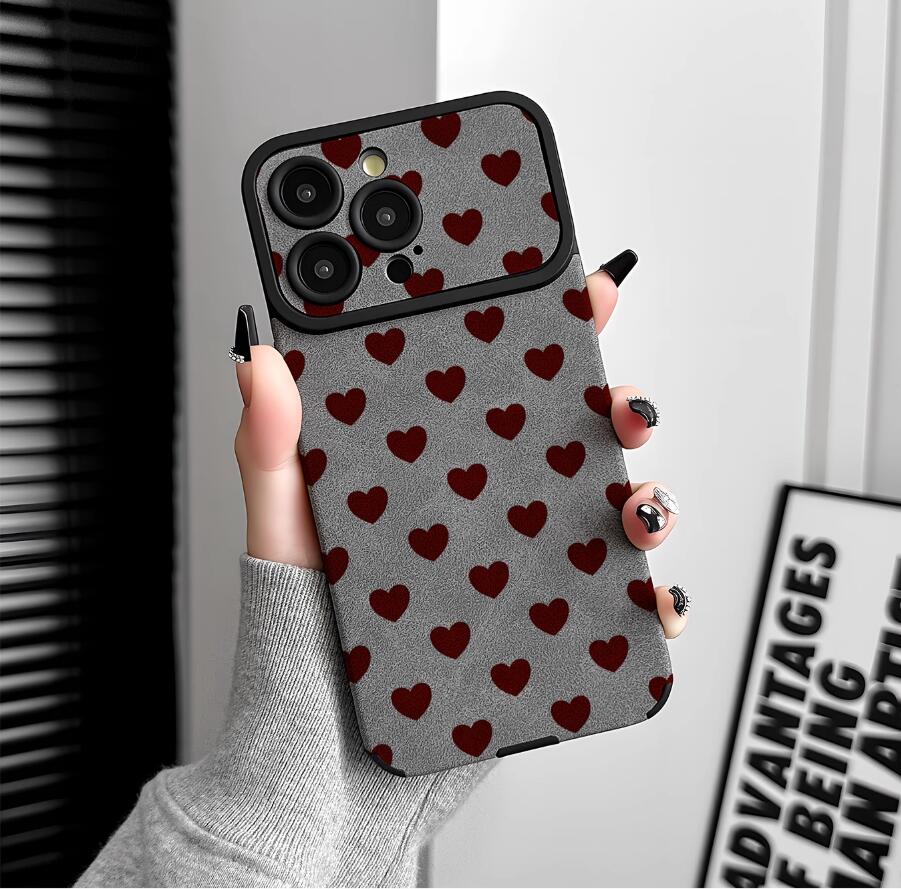 sheepskin-red-heart-painting-iphone-case-creative_5