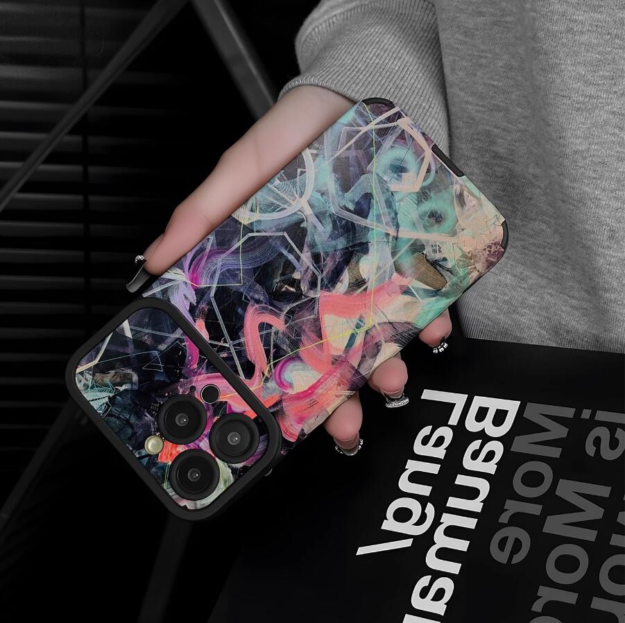 sheepskin-street-graffiti-painting-iphone-case-creative_4