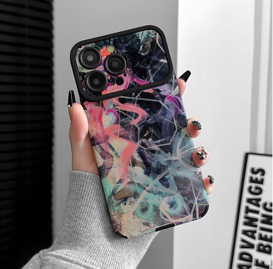 sheepskin-street-graffiti-painting-iphone-case-creative_5