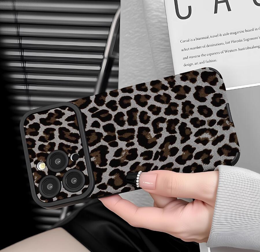 sheepskin-strength-courage-leopard-painting-iphone-case-trendy_4