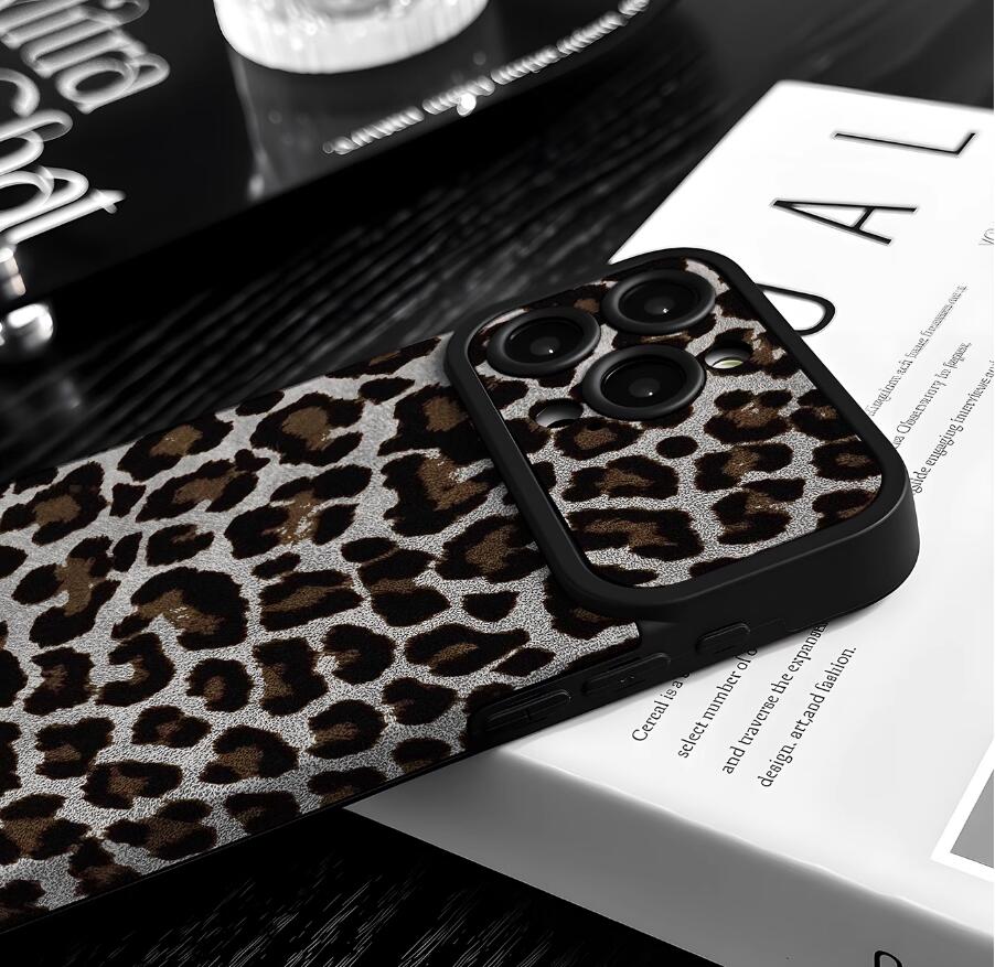 sheepskin-strength-courage-leopard-painting-iphone-case-trendy_8