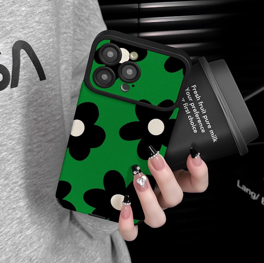 sheepskin-vitality-flowers-painting-iphone-case-creative_2