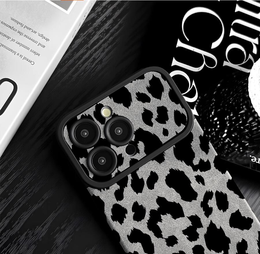 sheepskin-wildness-power-lepoard-painting-iphone-case-trendy_7