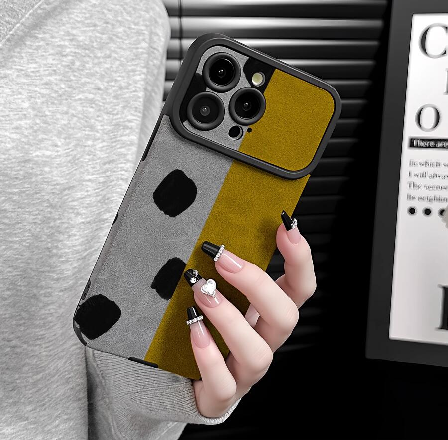 sheepskin-yellow-spots-gray-patchwork-painting-iphone-case-creative_1