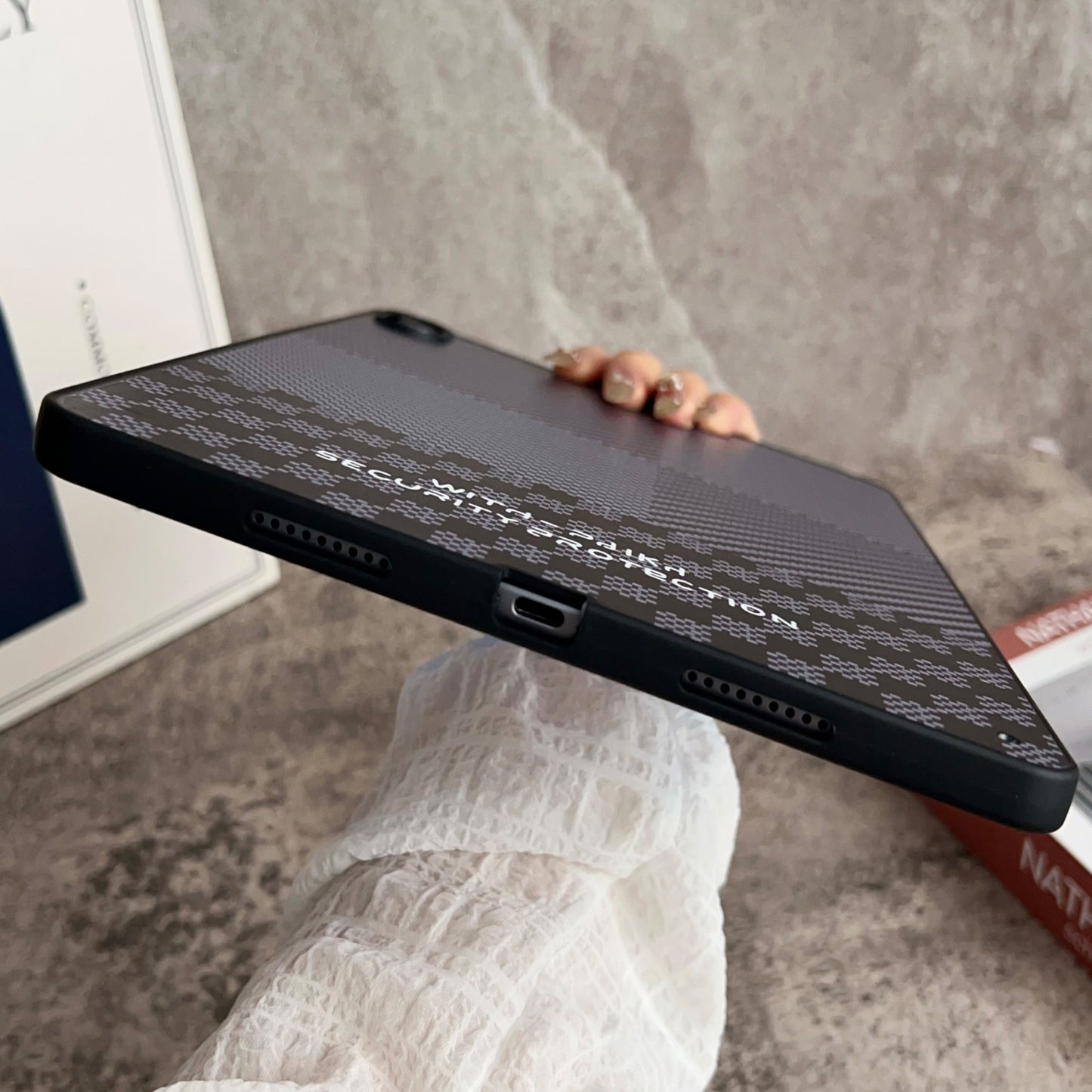 skin-feeling-pc-hard-grid-painting-ipad-samsung-tablet-cases_4