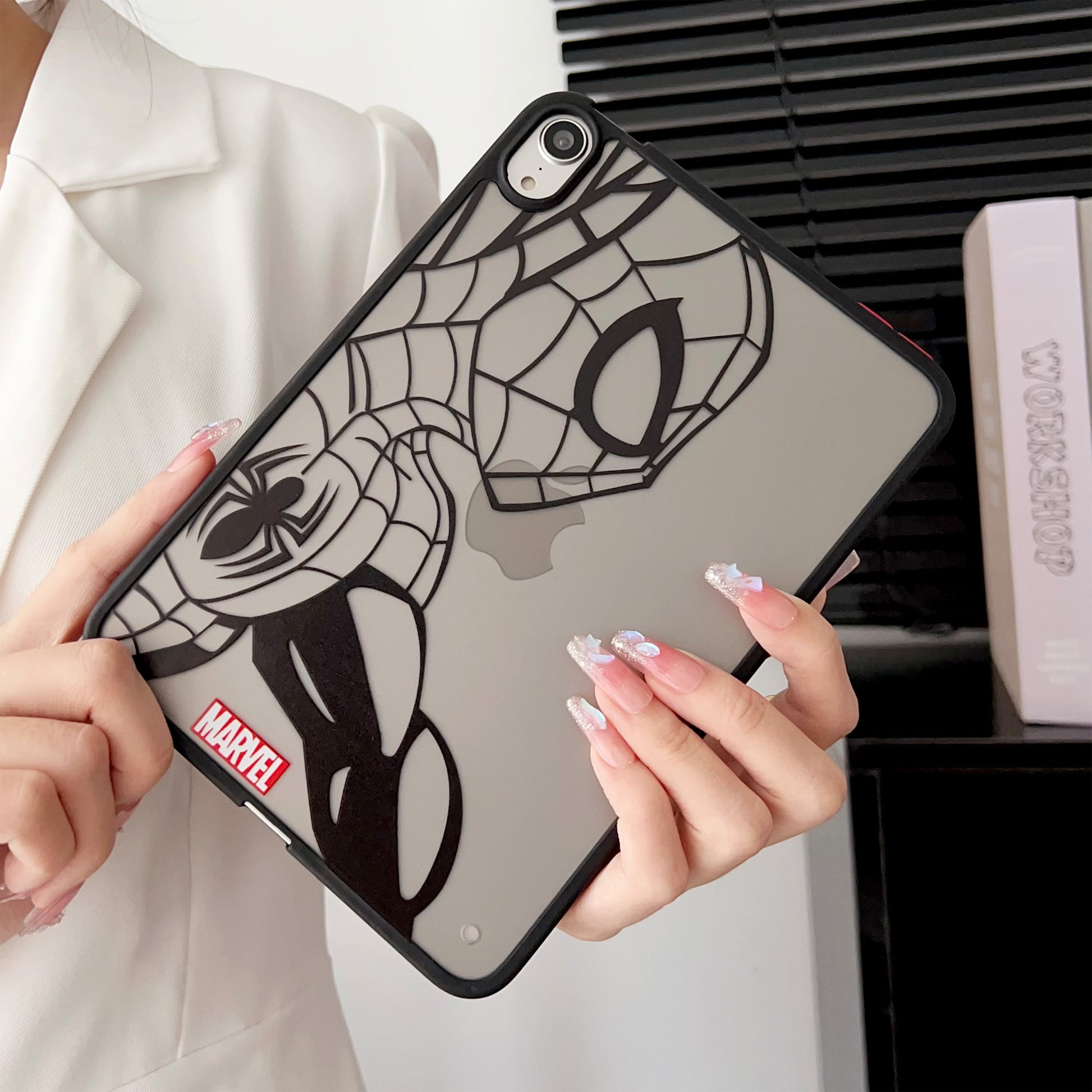 skin-feeling-pc-hard-marvel-painting-ipad-samsung-tablet-cases_1