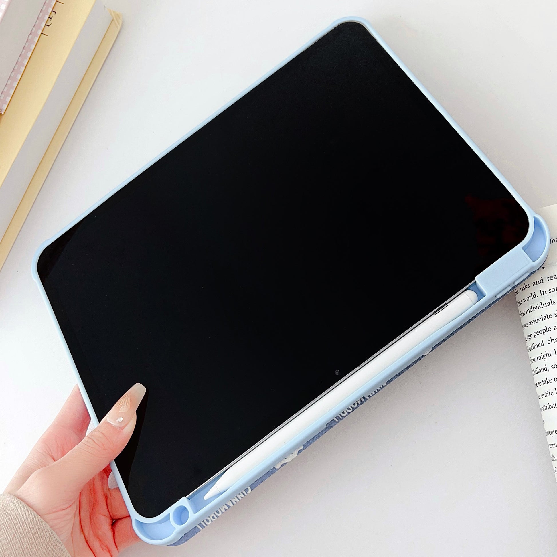 smart-transformers-stand-cartoon-painting-ipad-samsung-tablet-cases_4