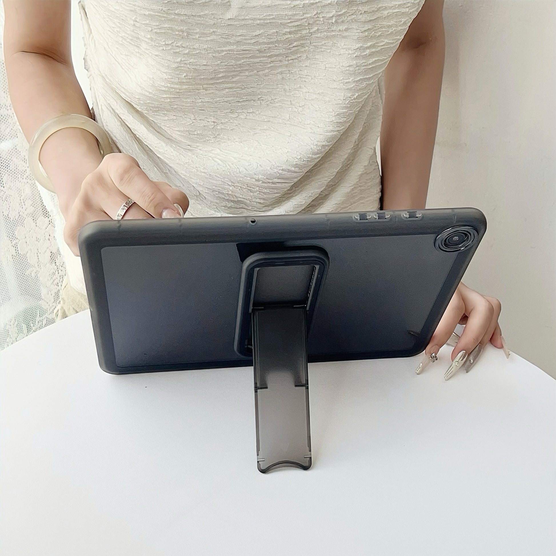 transparent-stand-tpu-ipad-samsung-tablet-cases_1