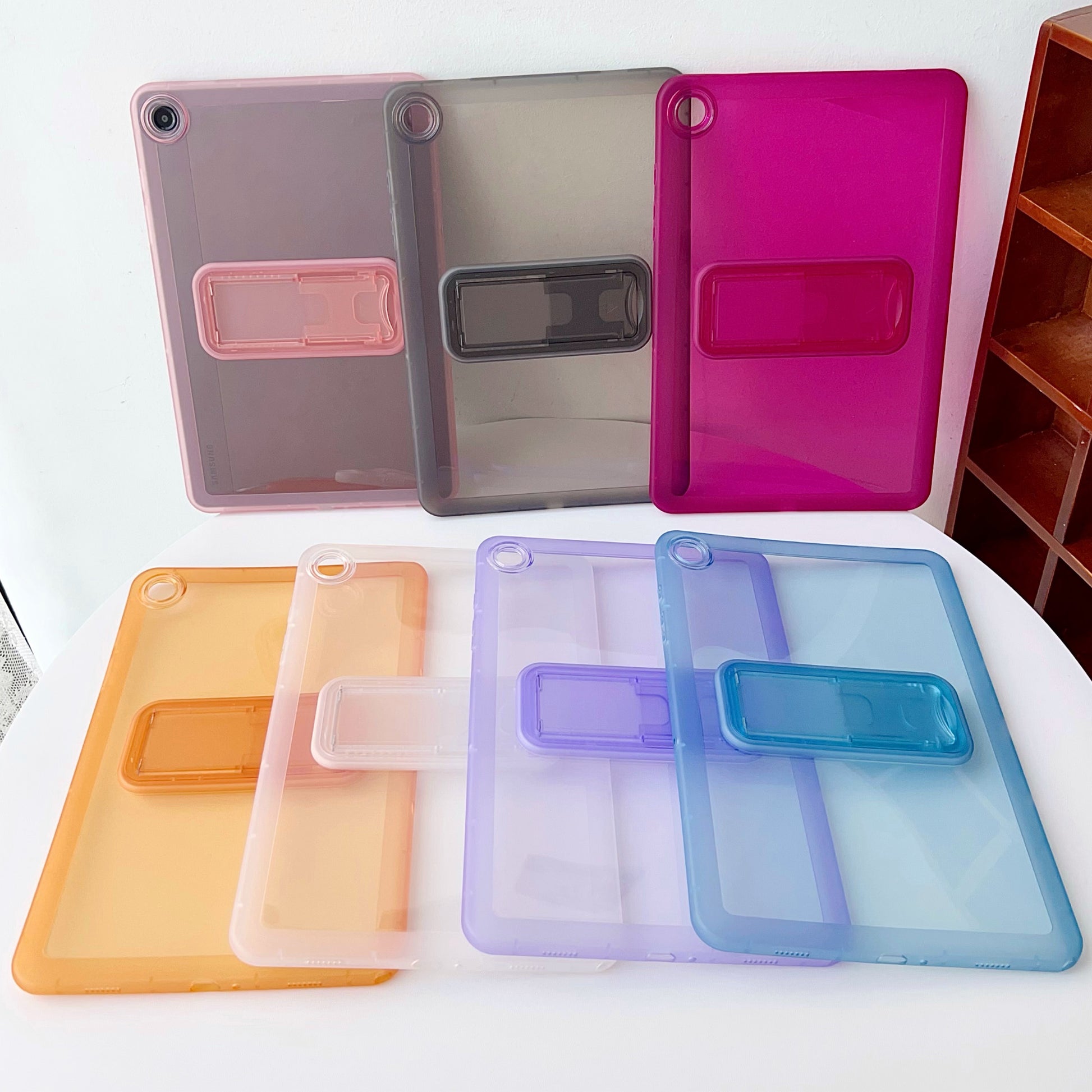 transparent-stand-tpu-ipad-samsung-tablet-cases_18