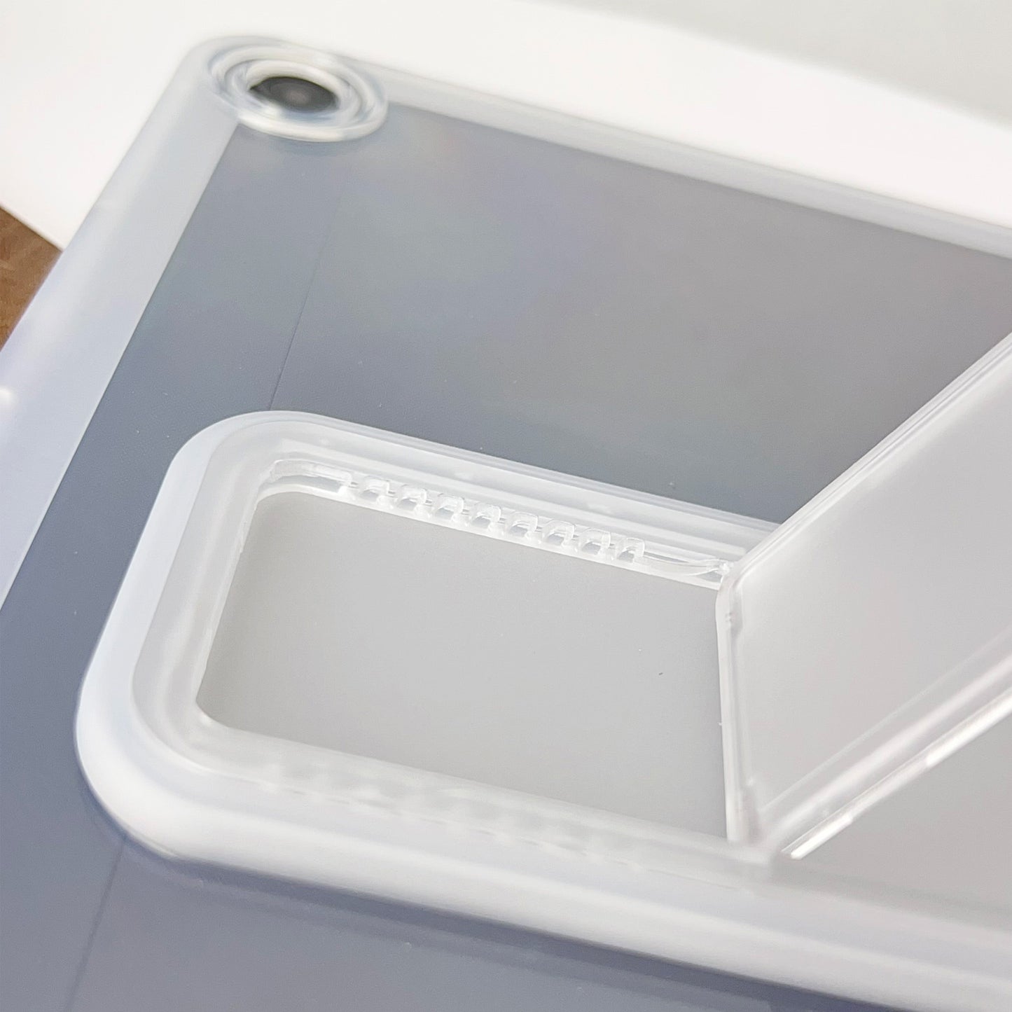 transparent-stand-tpu-ipad-samsung-tablet-cases_8