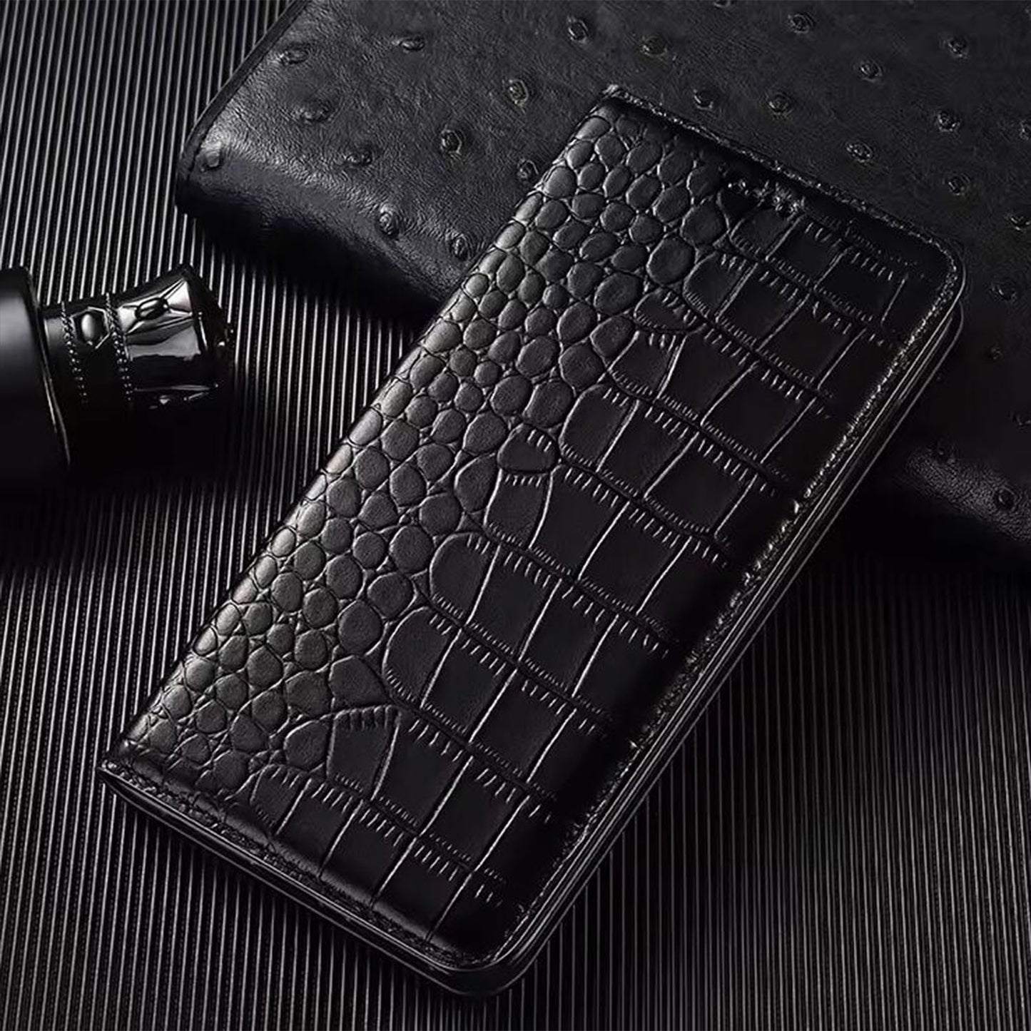 ultramarinetech-tianlesi-business-flip-crocodile-leather-iphone-17e-phone-case-5