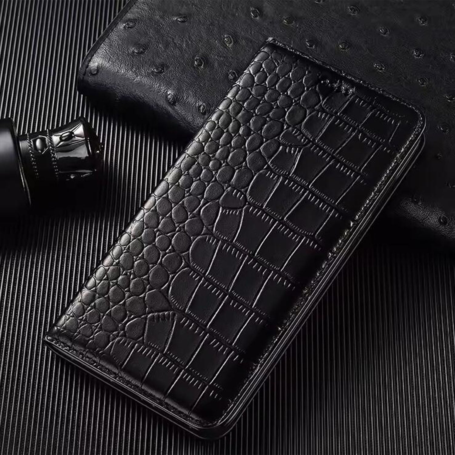 ultramarinetech-tianlesi-business-flip-crocodile-leather-iphone-17e-phone-case-5