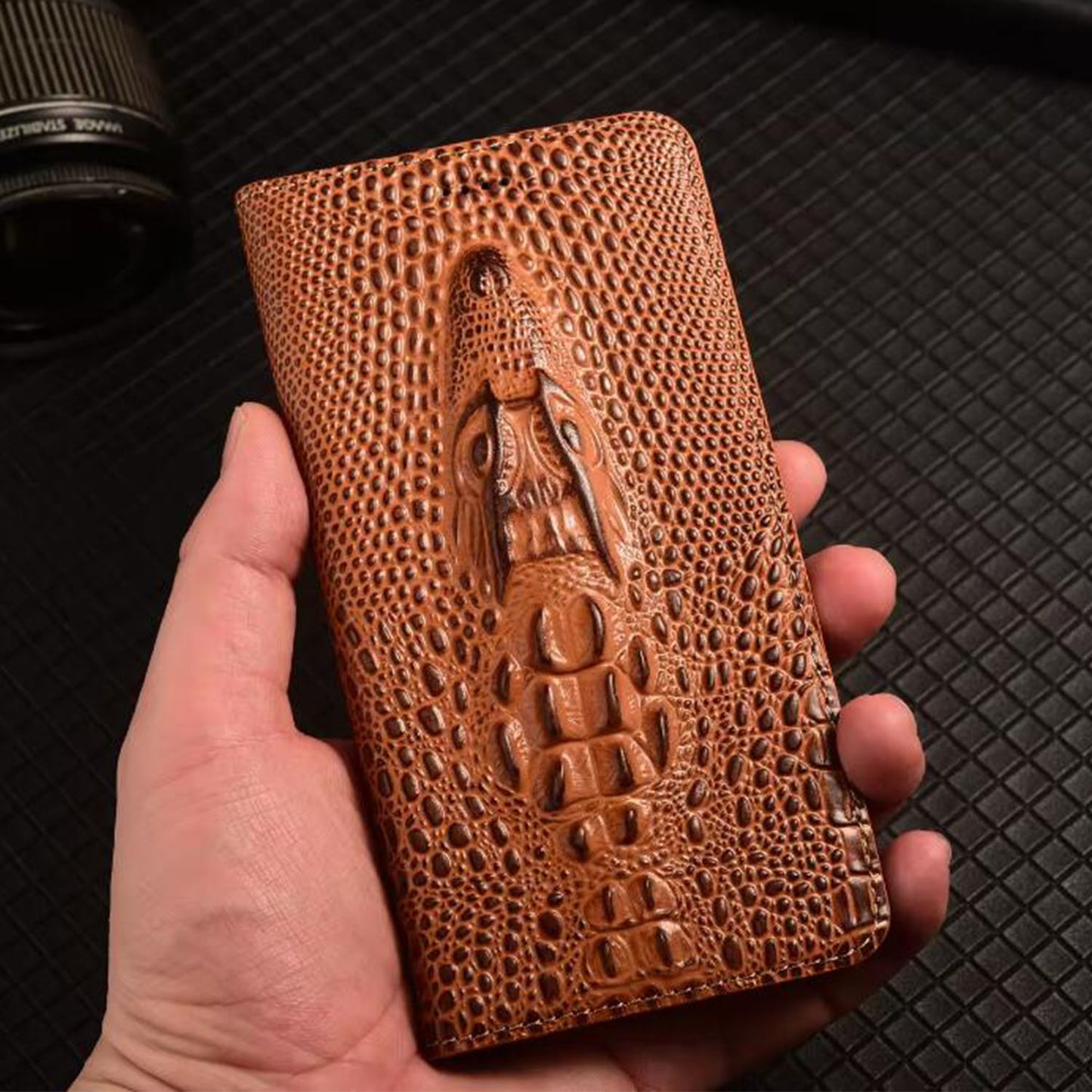 ultramarinetech-tianlesi-premium-crocodile-head-leather-iphone-17-phone-case-6