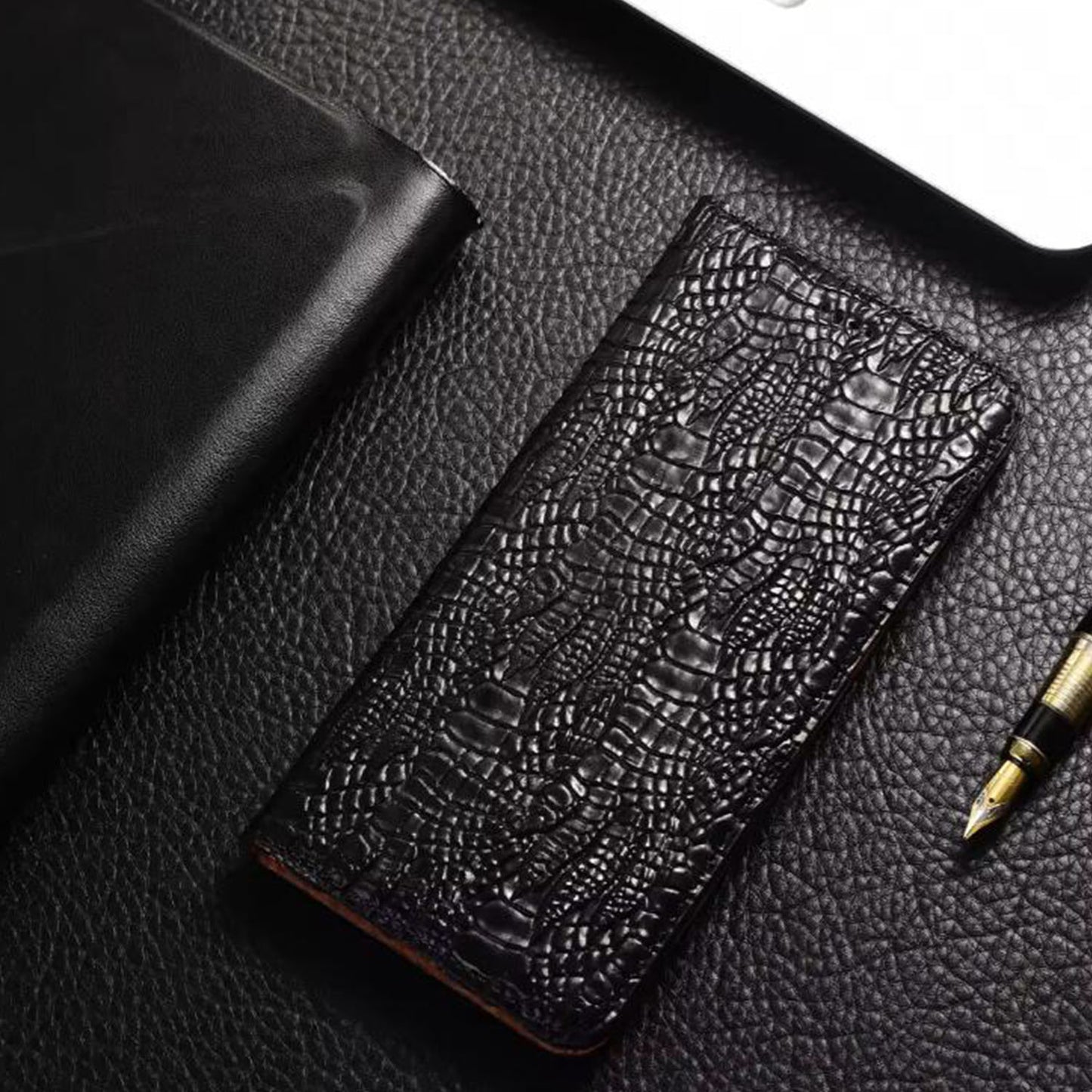 ultramarinetech-tianlesi-unique-alligator-claw-leather-iphone-17e-phone-case-11