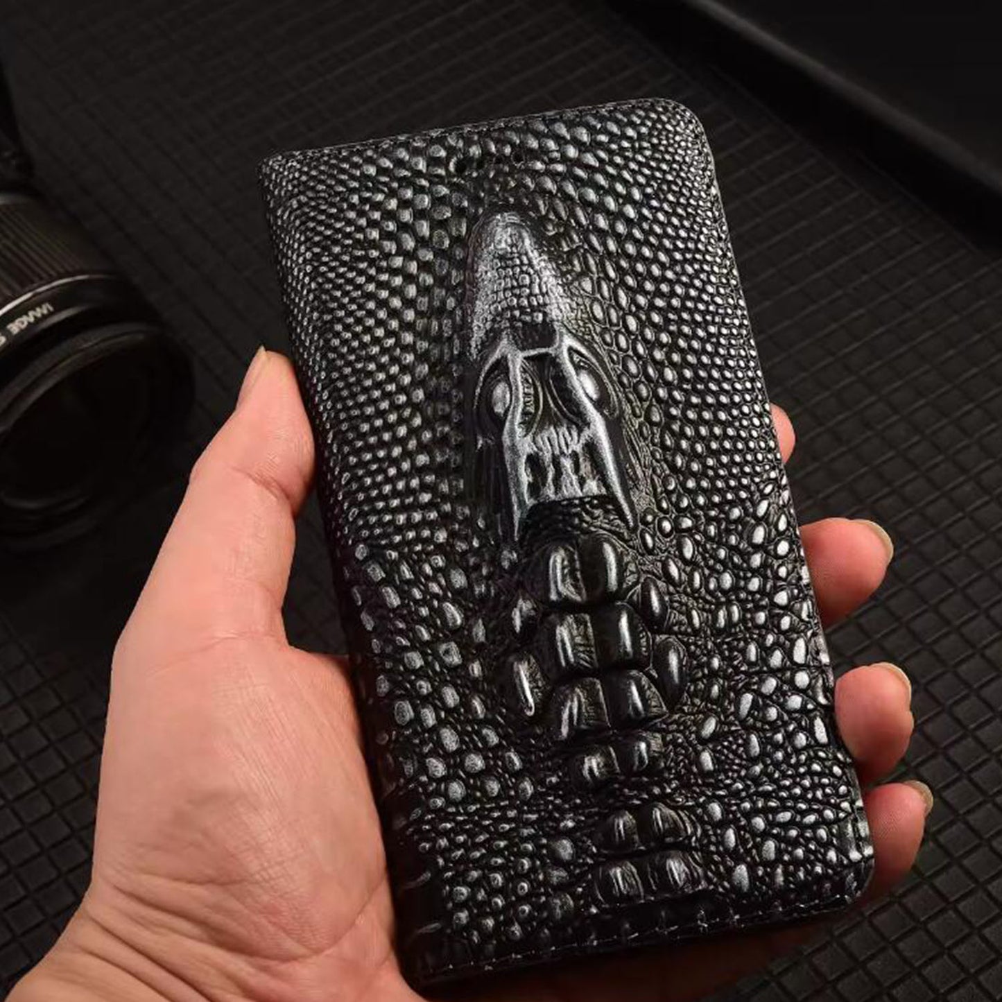 ultramarinetech-tianlesi-vintage-crocodile-head-leather-iphone-air-phone-case-4